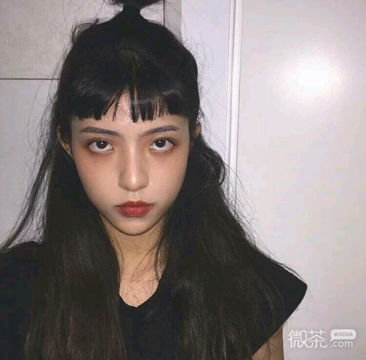 微信俏皮简洁时尚清新女头