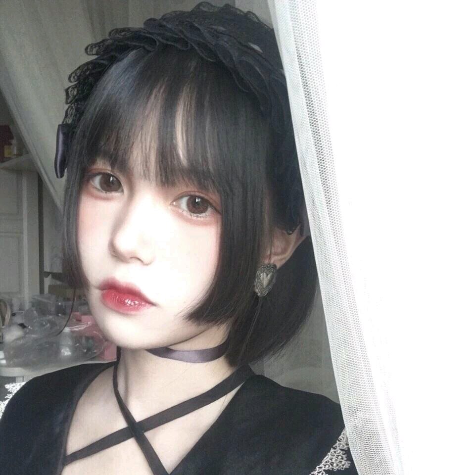 微信高颜值霸气时尚女头