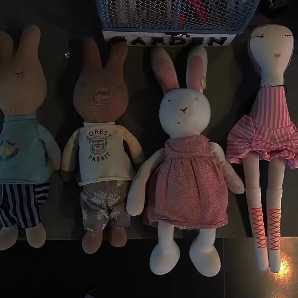 微信丧系孤独朋友圈配图