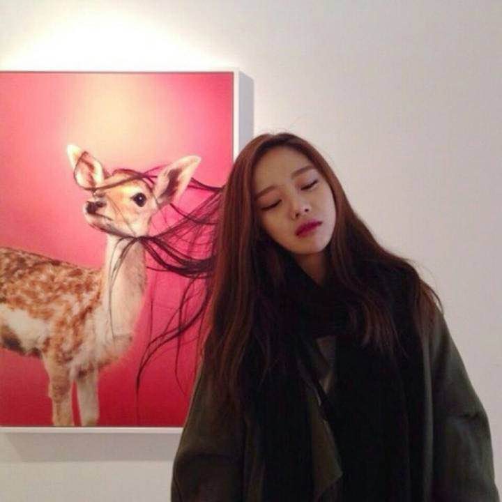 微信俏皮佛系时尚女头