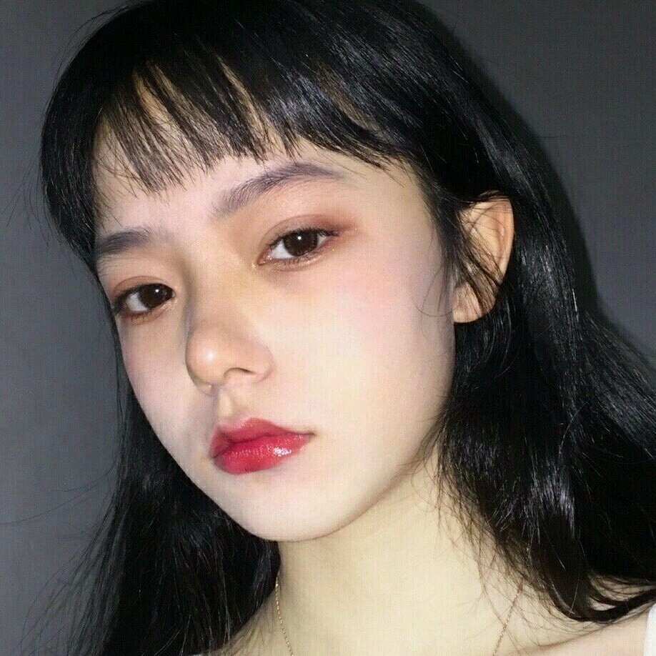 微信小清新气质阳光佛系女头