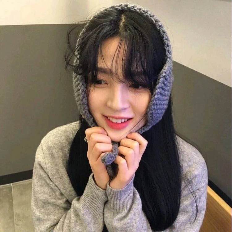 微信俏皮佛系时尚女头