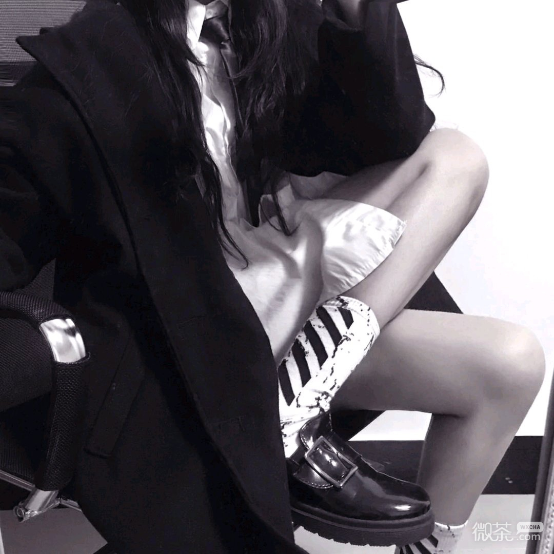 微信小清新气质阳光佛系女头