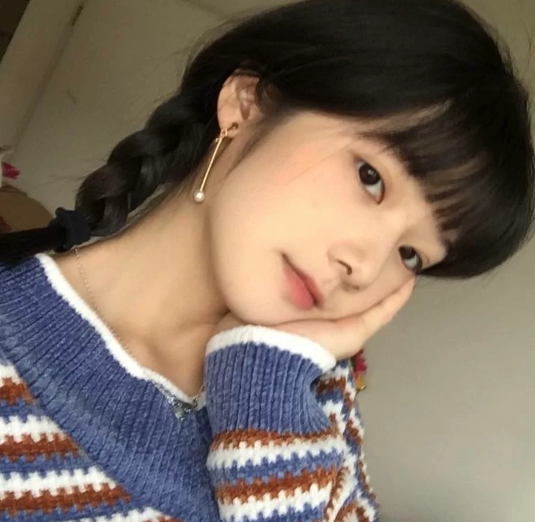 微信小清新气质阳光佛系女头