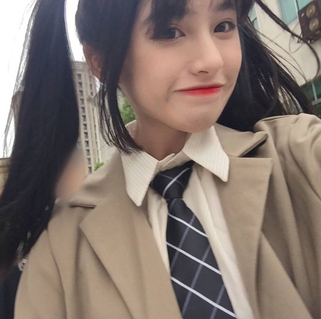 微信小清新气质阳光佛系女头