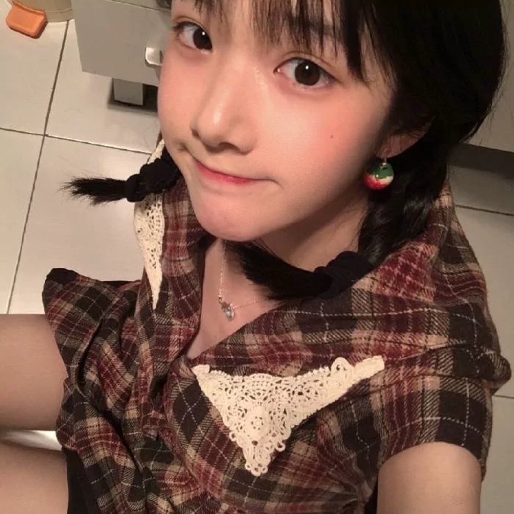 微信小清新气质阳光佛系女头