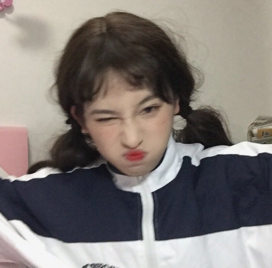 微信小清新气质阳光佛系女头