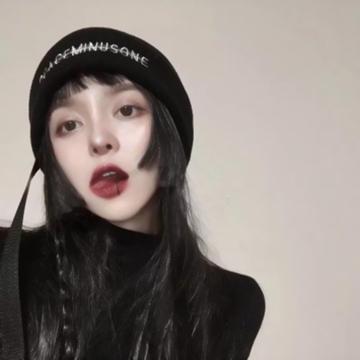 超拽个性的微信非主流女生头像合集下载