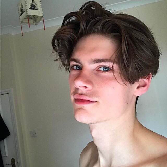 微信帅气文艺清新欧美男头