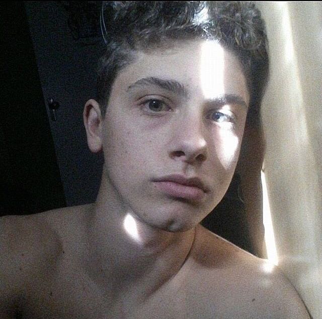 微信超酷帅气欧美男头