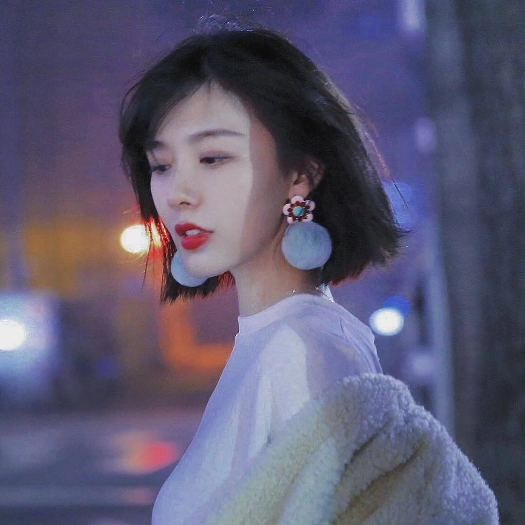 微信好看的高颜值霸气女头