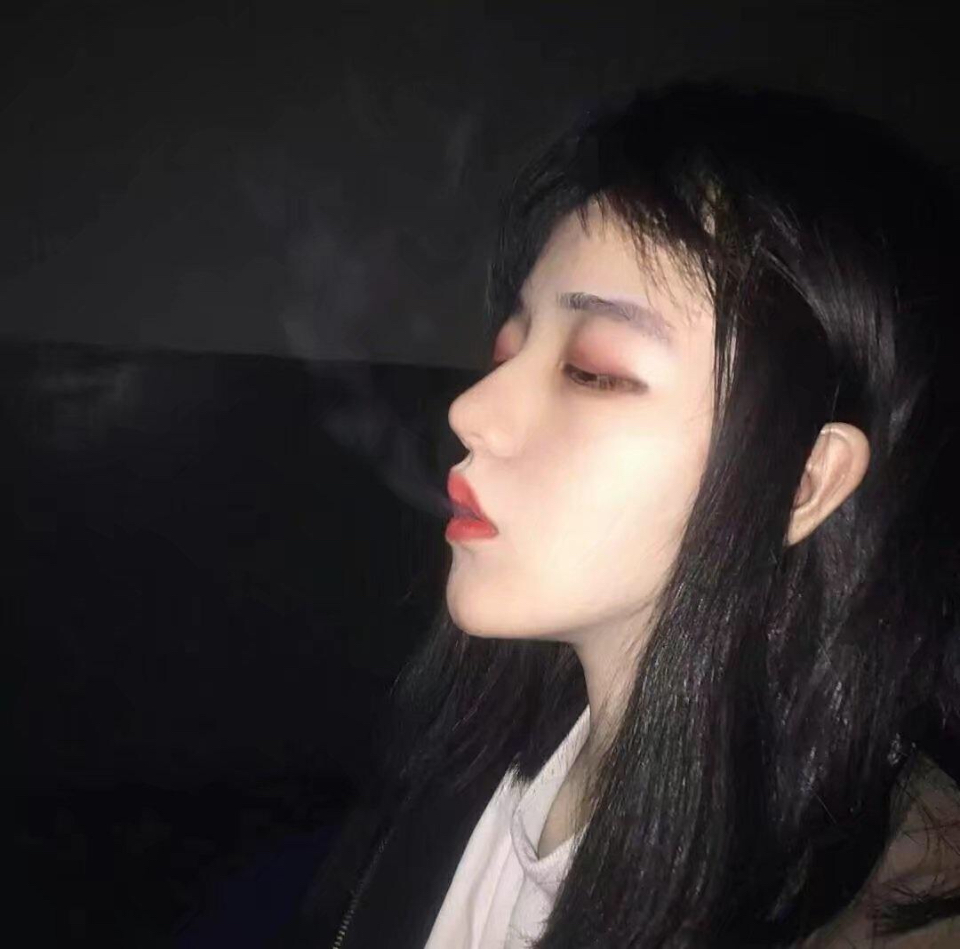 微信清新迷人个性女头