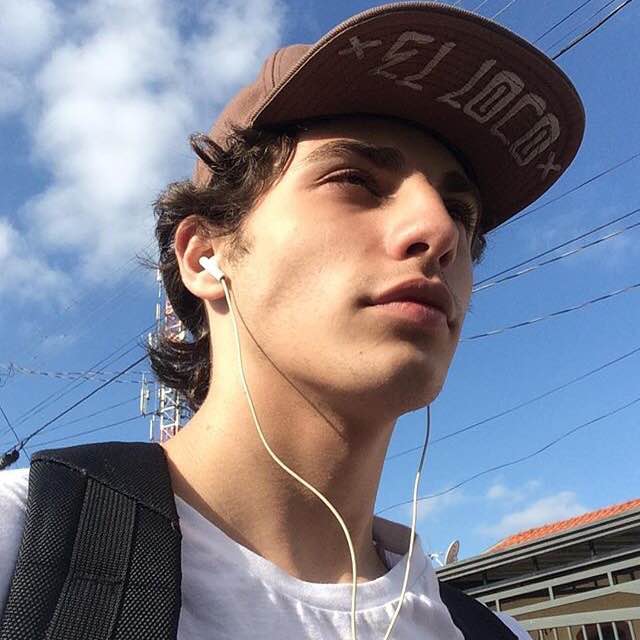 微信帅气文艺清新欧美男头