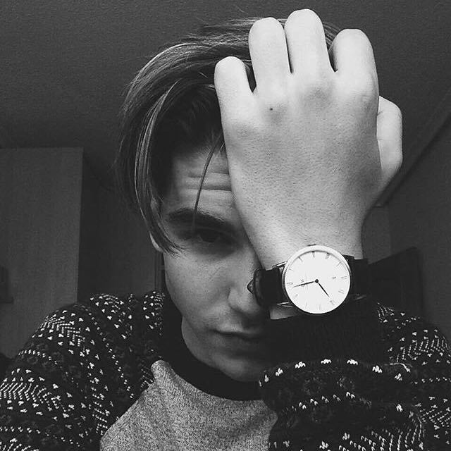 微信迷人时尚气质欧美男头