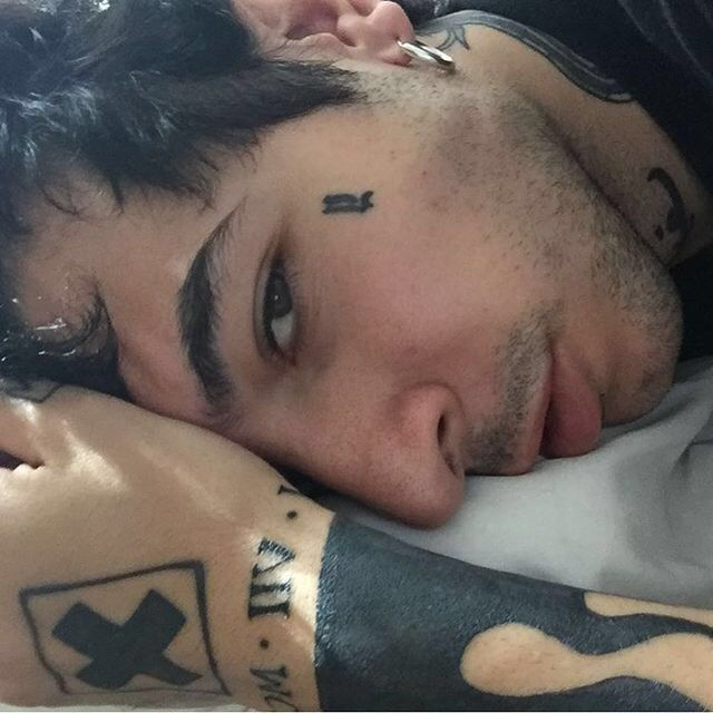 微信帅气清新欧美男头