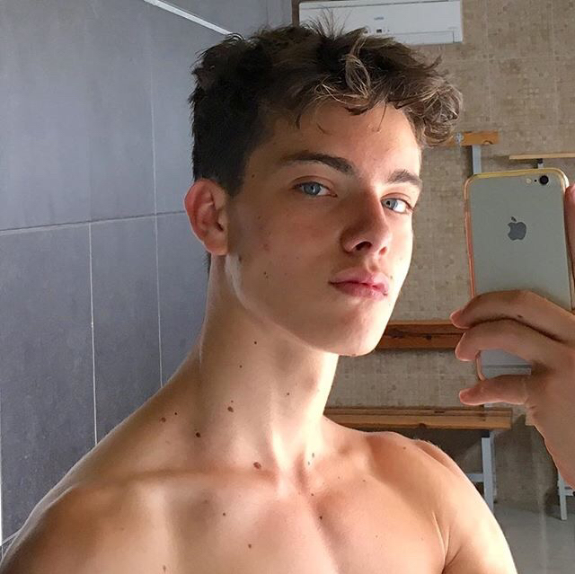 微信迷人清新霸气欧美男头