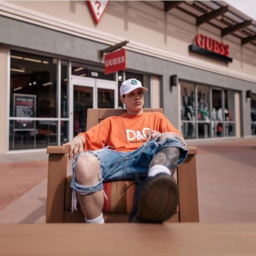 微信阳光帅气欧美男头