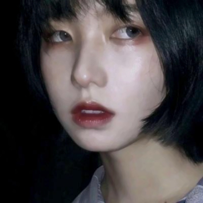 颓废伤感风格微信病娇头像下载