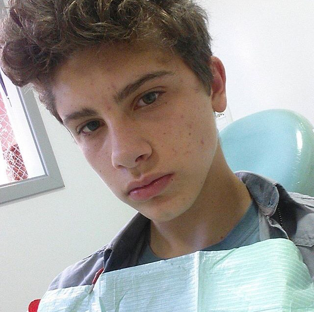 微信阳光帅气欧美男头