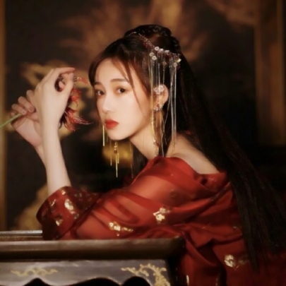 微信最新高颜值古风美女头像合集下载