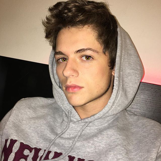 清新帅气欧美微信男头