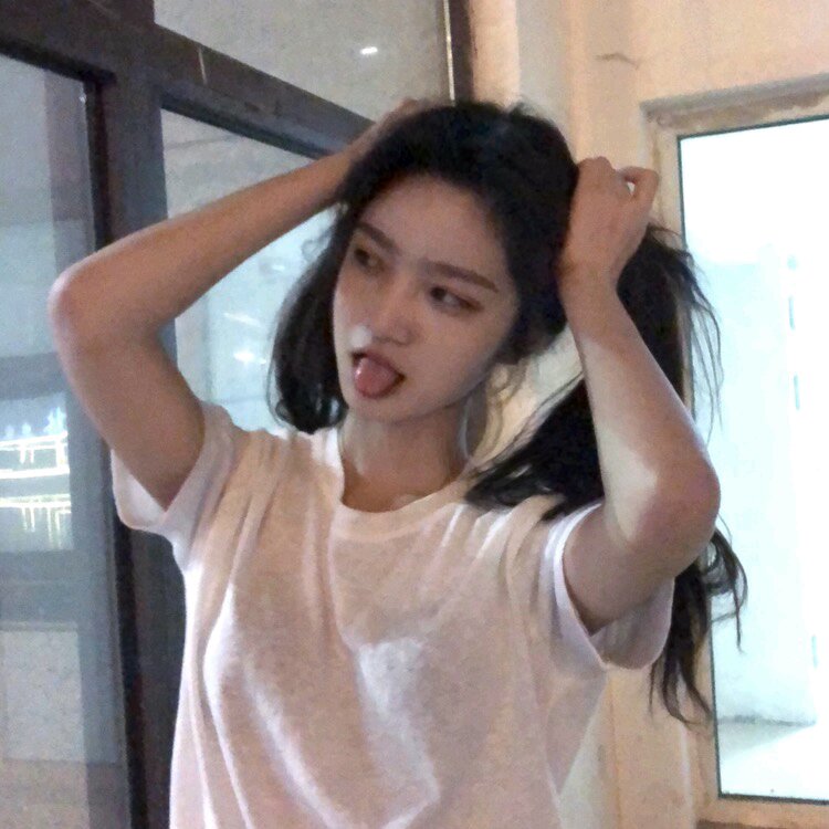 微信清纯森系迷人女头