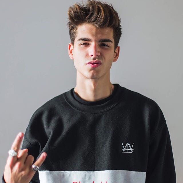 微信迷人时尚气质欧美男头