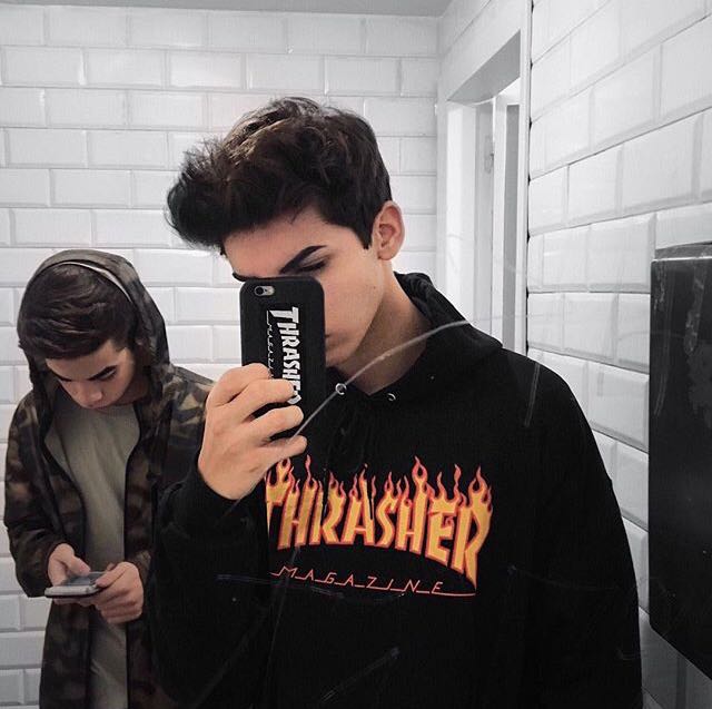 微信阳光时尚清新性感男头