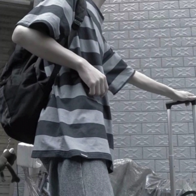 个性帅气微信迷人男生部位头像下载