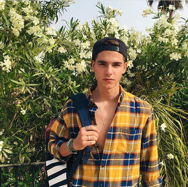 微信迷人时尚气质欧美男头