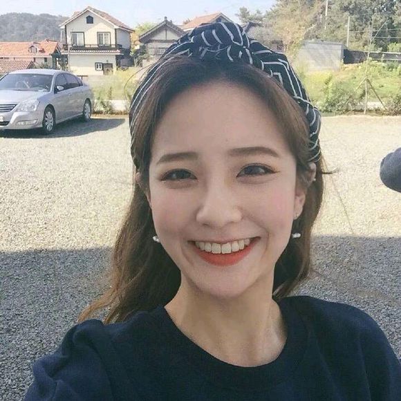 清新粉嫩阳光微信女头