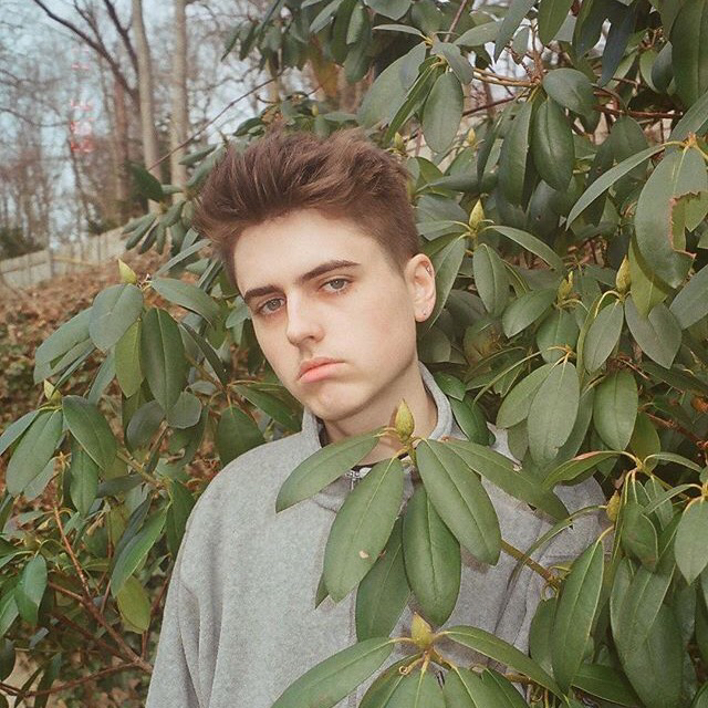 微信帅气清新欧美男头