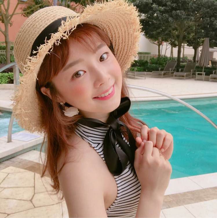 微信阳光文艺好看女头