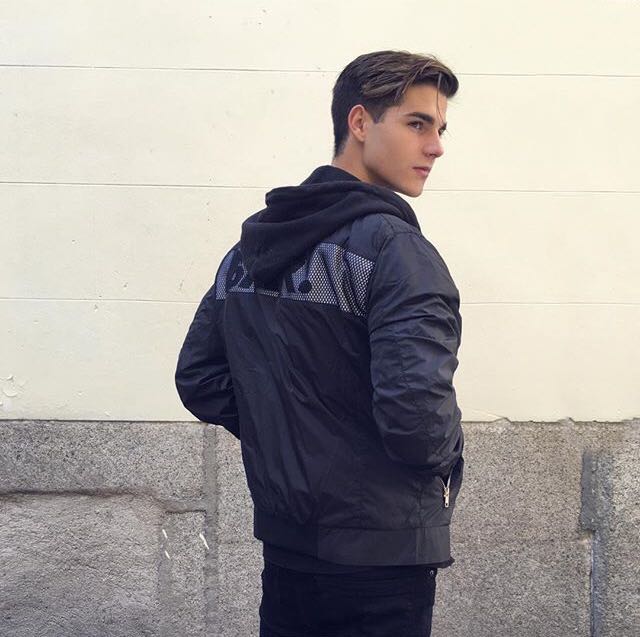 微信迷人时尚气质欧美男头