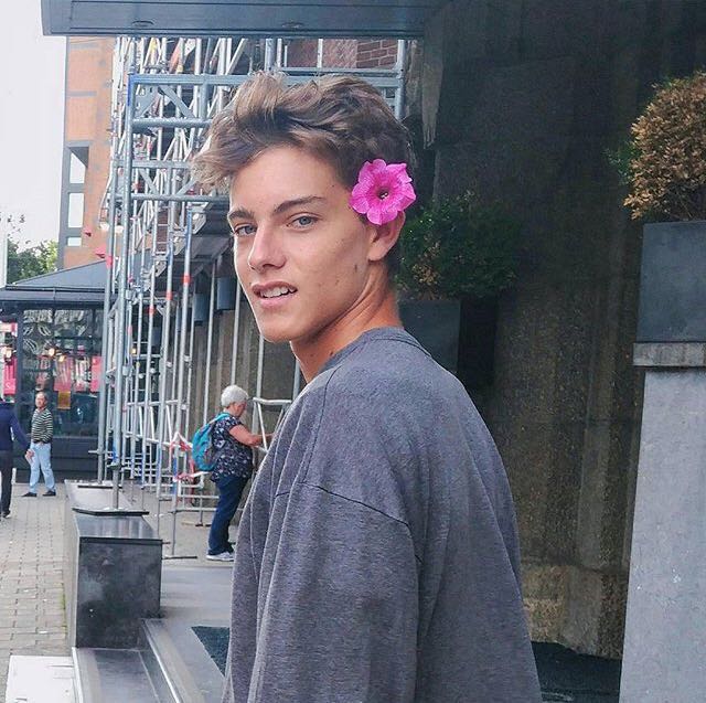 微信非主流气质欧美男头