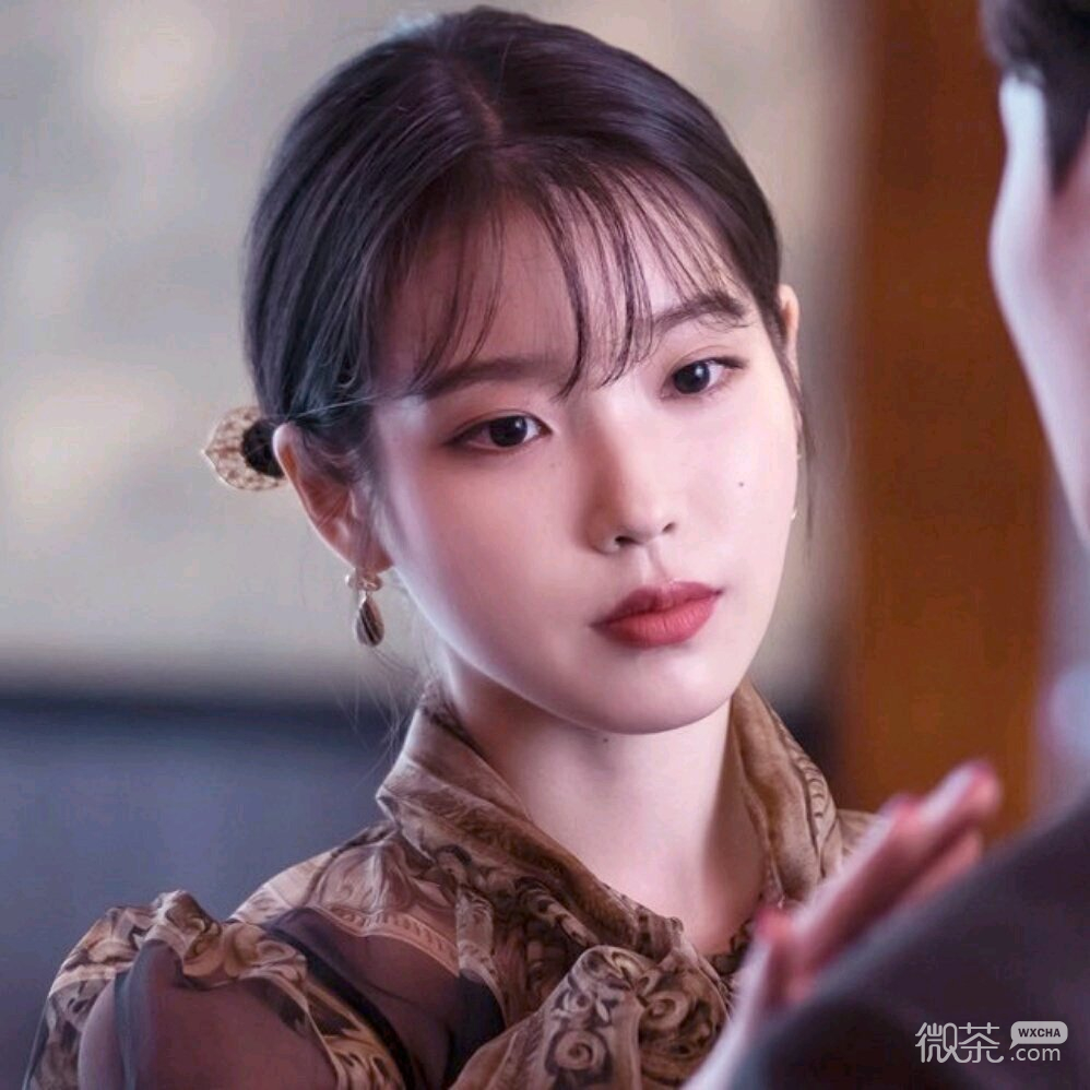 微信时尚青春粉嫩迷人女头