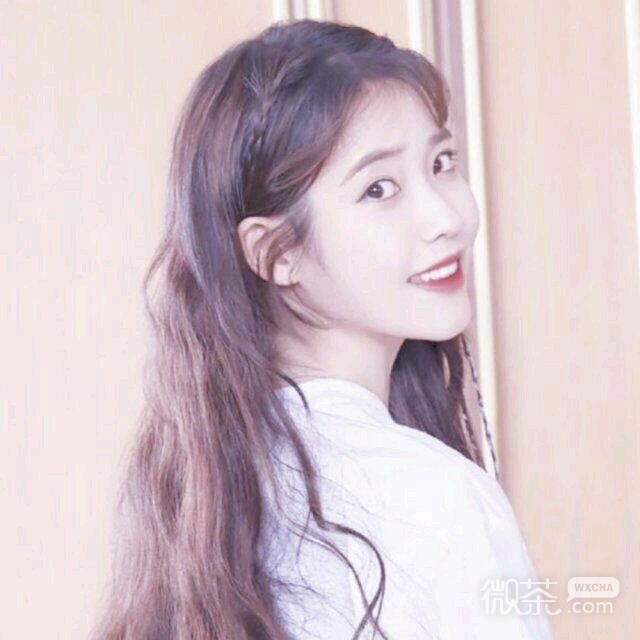 微信时尚青春粉嫩迷人女头