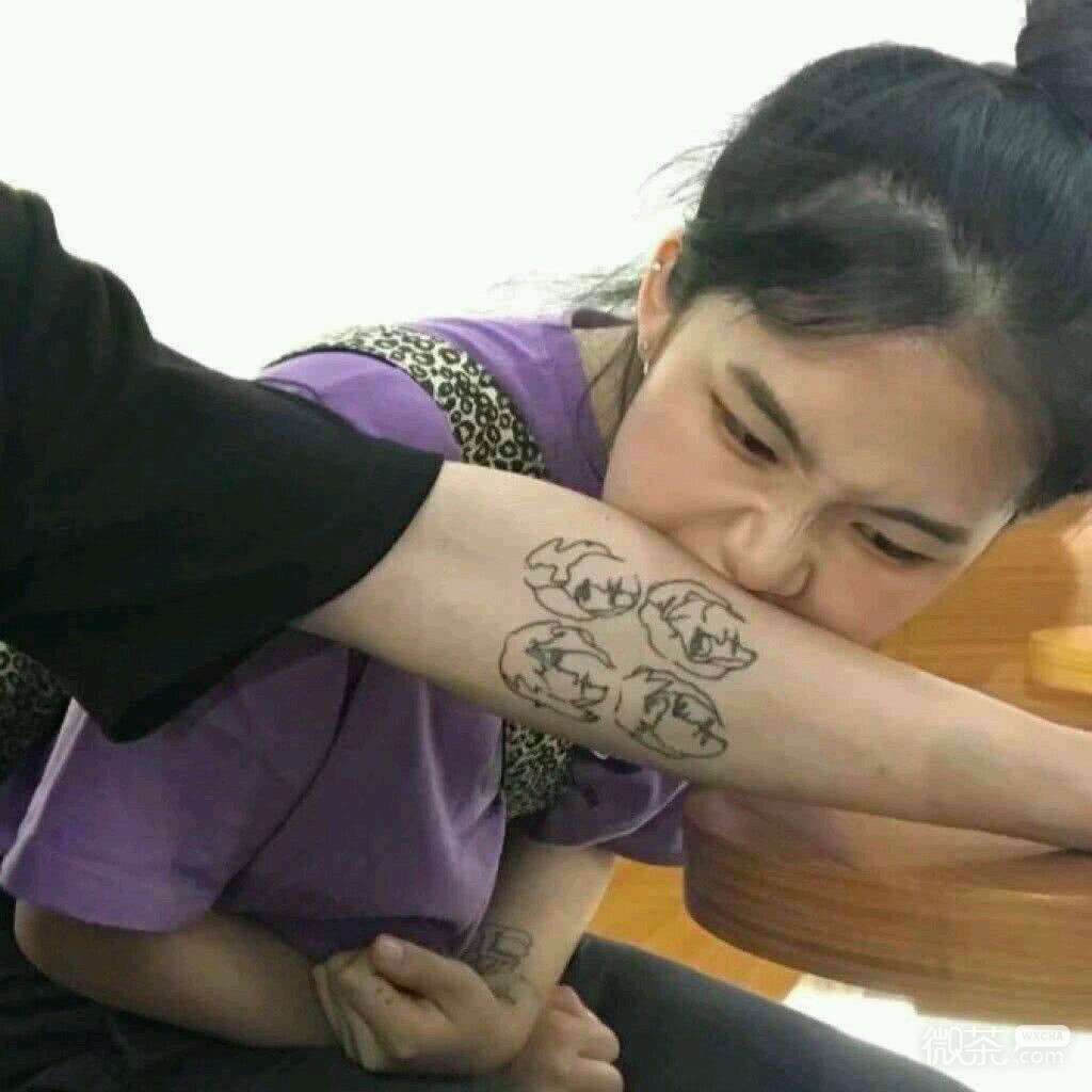 微信简洁时尚迷人女头