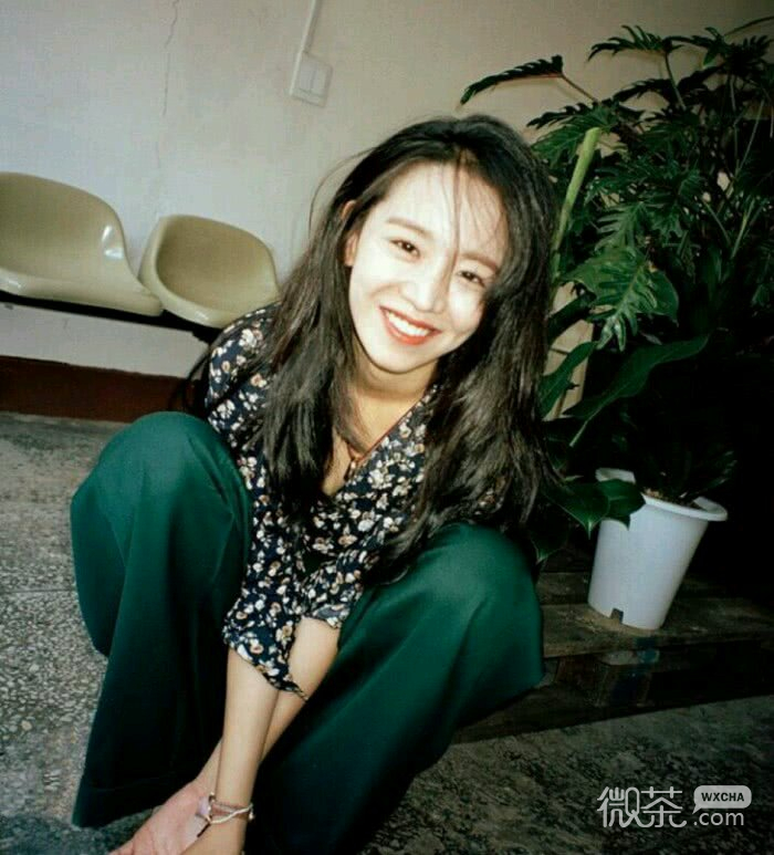 微信简洁时尚迷人女头