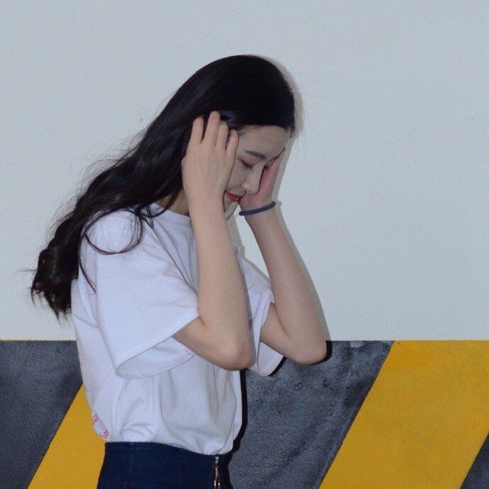 微信小清新文艺好看清纯女头