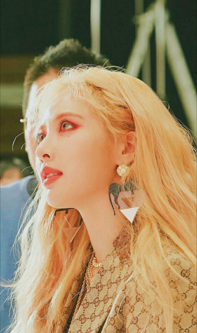 微信泫雅手机壁纸