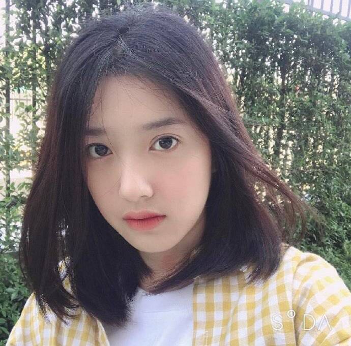 微信小清新文艺好看清纯女头