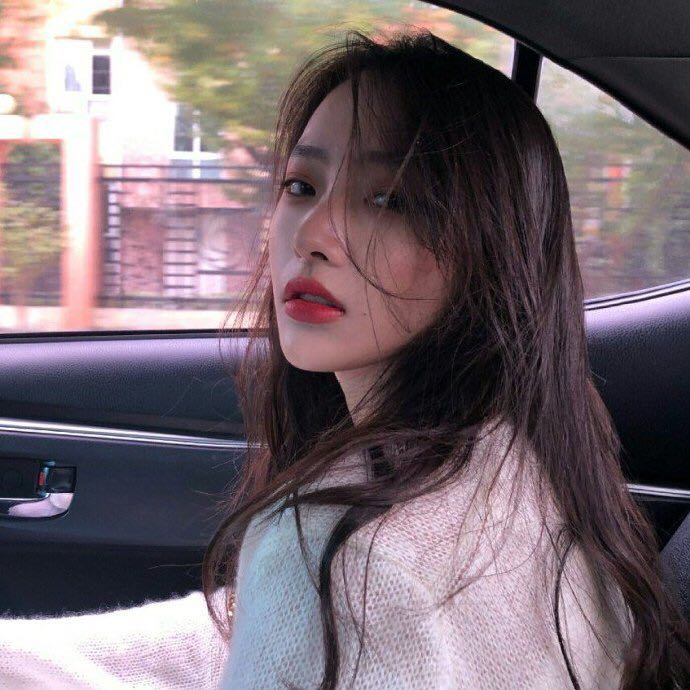 微信小清新文艺好看清纯女头