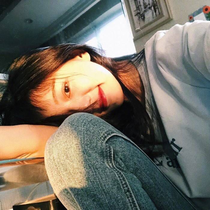 微信小清新文艺好看清纯女头