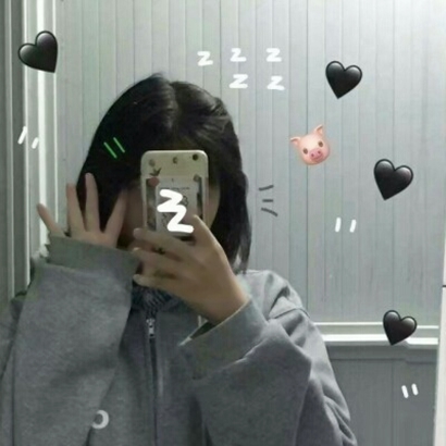 伤感落寞风格的微信女生头像下载