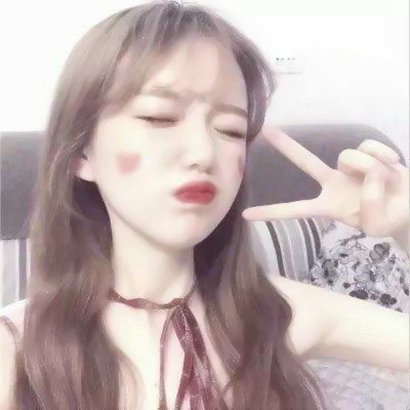 伤感落寞风格的微信女生头像下载