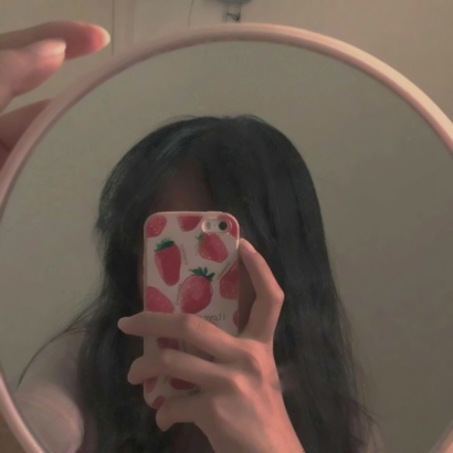 伤感落寞风格的微信女生头像下载