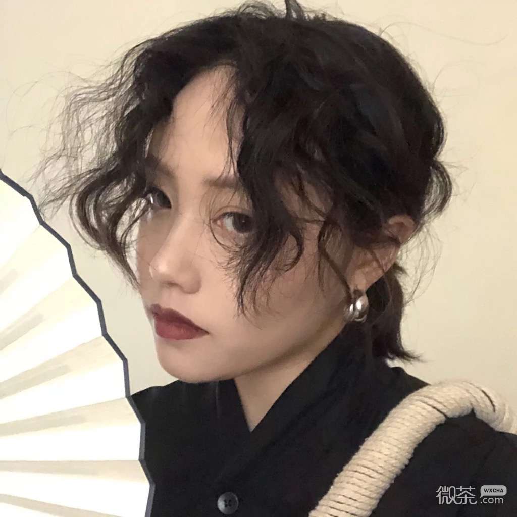 微信清新性感霸气迷人女头