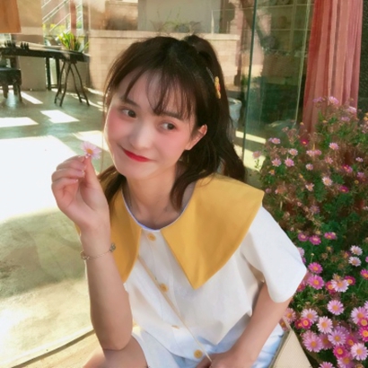 唯美带花小清新风格微信女生头像下载