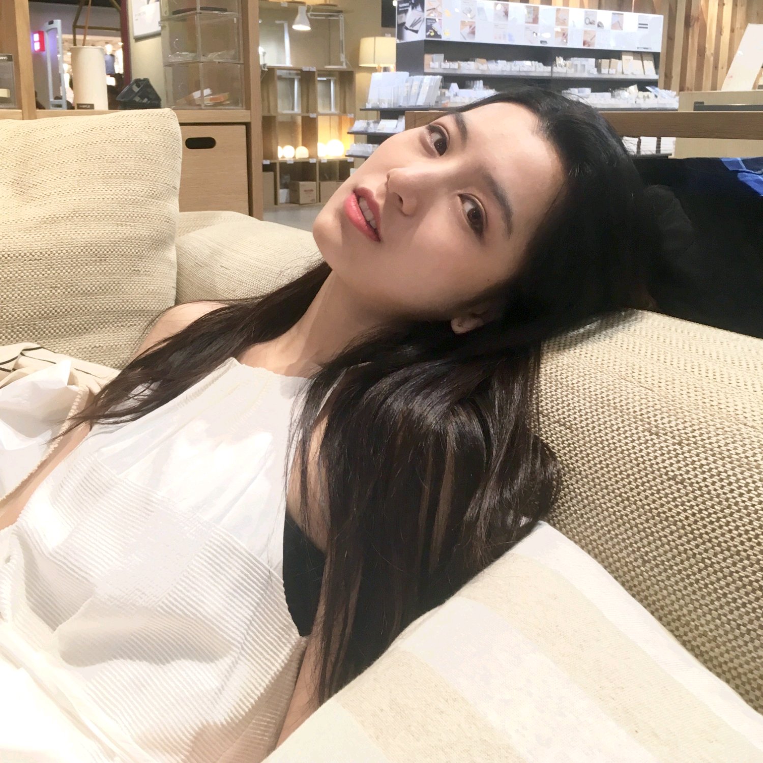 微信好看高颜值迷人女头